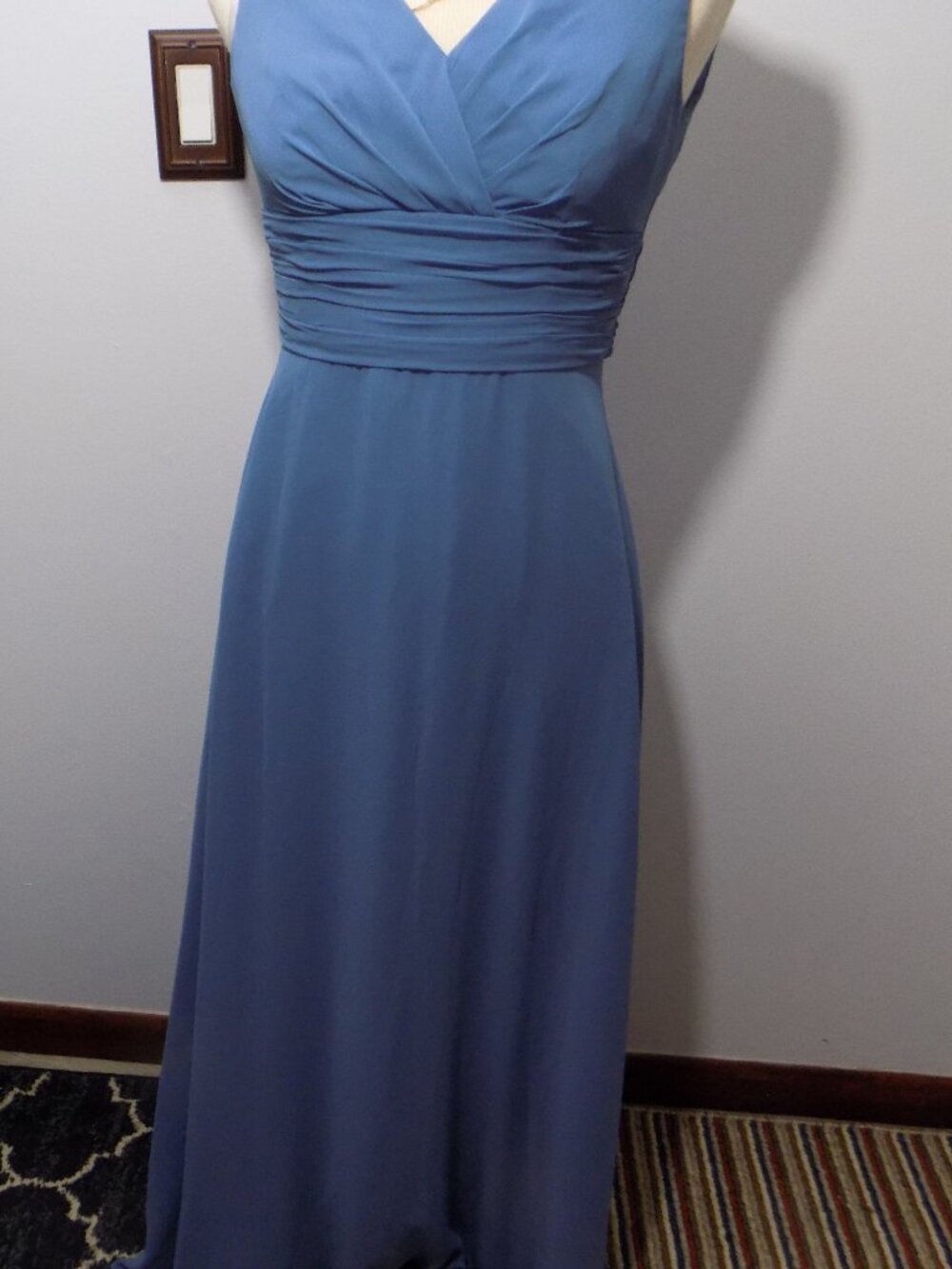 Elegant Dusty Blue Chiffon V-Neck Maxi Dress - Formal / Bridesmaid Gown
